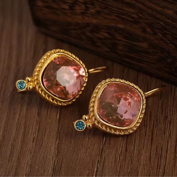 Anthropologie Jewelry - Vintage Gold Pink Earrings